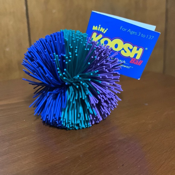 VINTAGE 1991 MINI KOOSH BALL WITH KOOSH TAG! - Picture 1 of 7